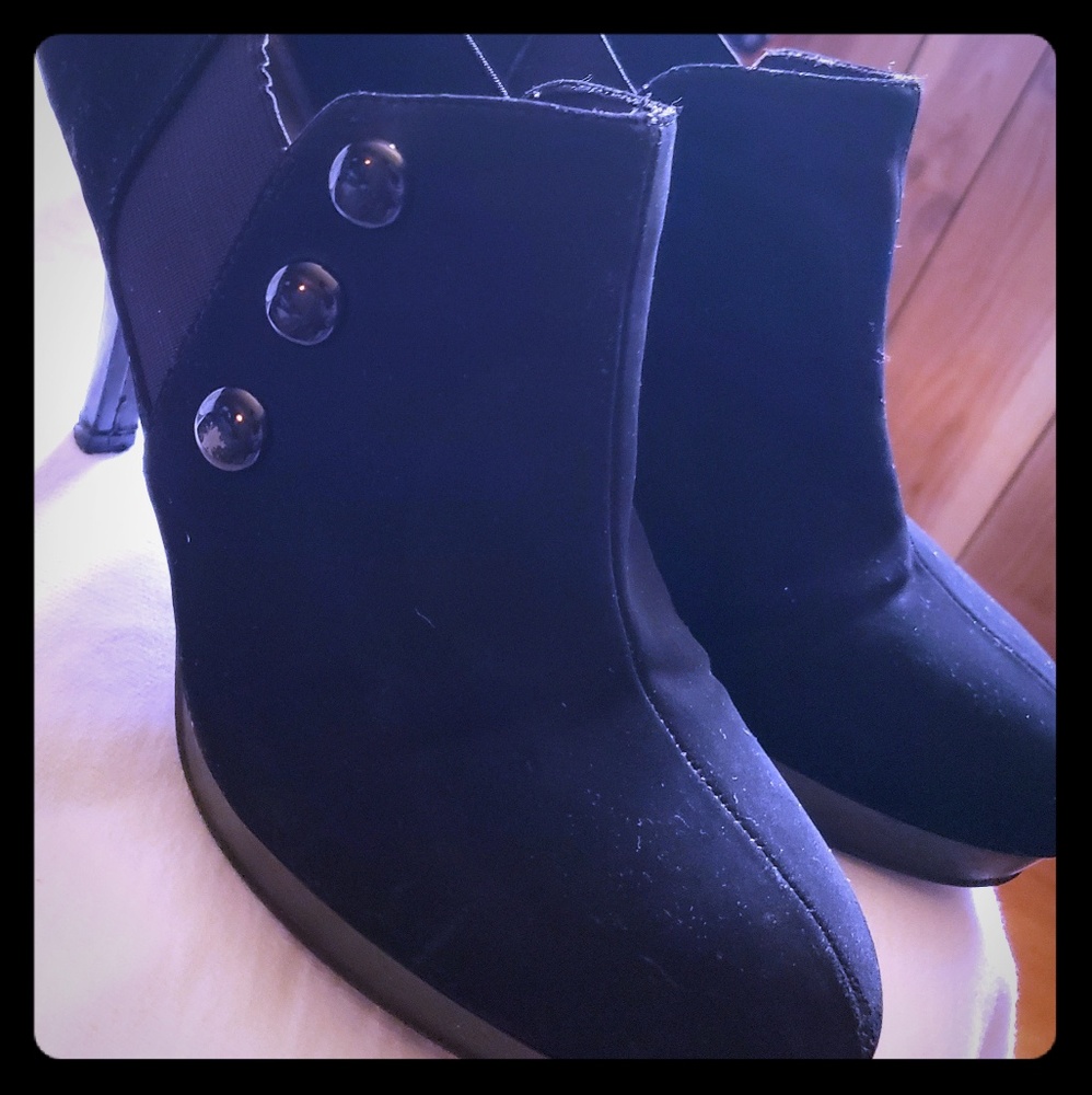 Dress boots.